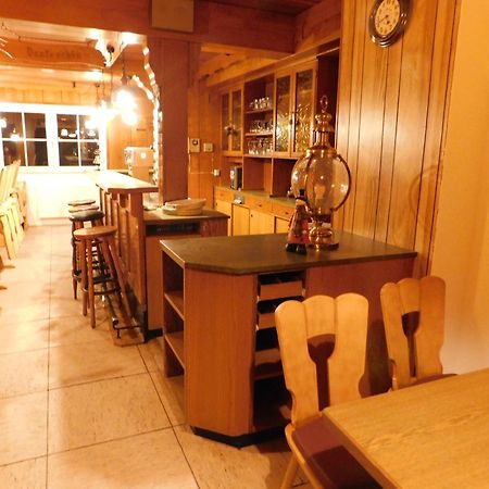 Ferienhaus Astenblick - Ideal Fuer Weihnachtsfeiern Und Familienfeiern Bietet Schlafplaetze Fuer Bis Zu 35 Personen Villa Винтерберг Екстериор снимка