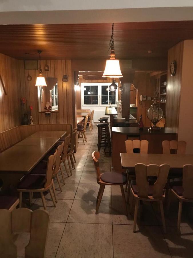 Ferienhaus Astenblick - Ideal Fuer Weihnachtsfeiern Und Familienfeiern Bietet Schlafplaetze Fuer Bis Zu 35 Personen Villa Винтерберг Екстериор снимка