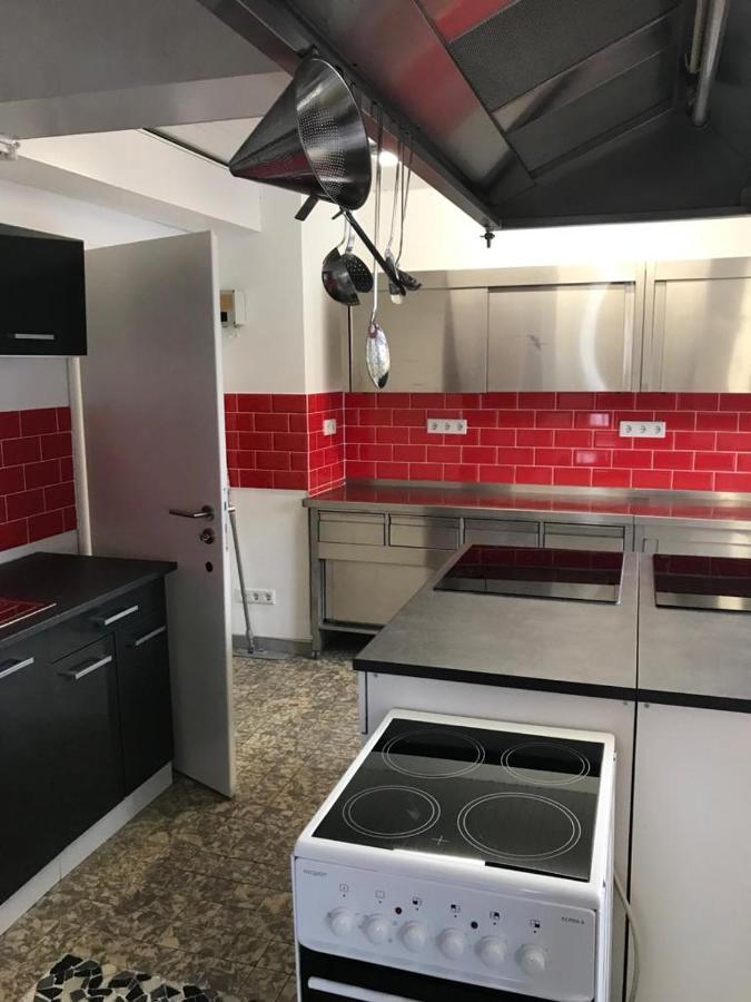 Ferienhaus Astenblick - Ideal Fuer Weihnachtsfeiern Und Familienfeiern Bietet Schlafplaetze Fuer Bis Zu 35 Personen Villa Винтерберг Екстериор снимка