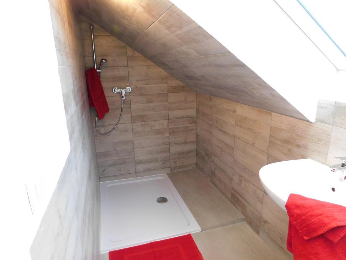 Ferienhaus Astenblick - Ideal Fuer Weihnachtsfeiern Und Familienfeiern Bietet Schlafplaetze Fuer Bis Zu 35 Personen Villa Винтерберг Екстериор снимка