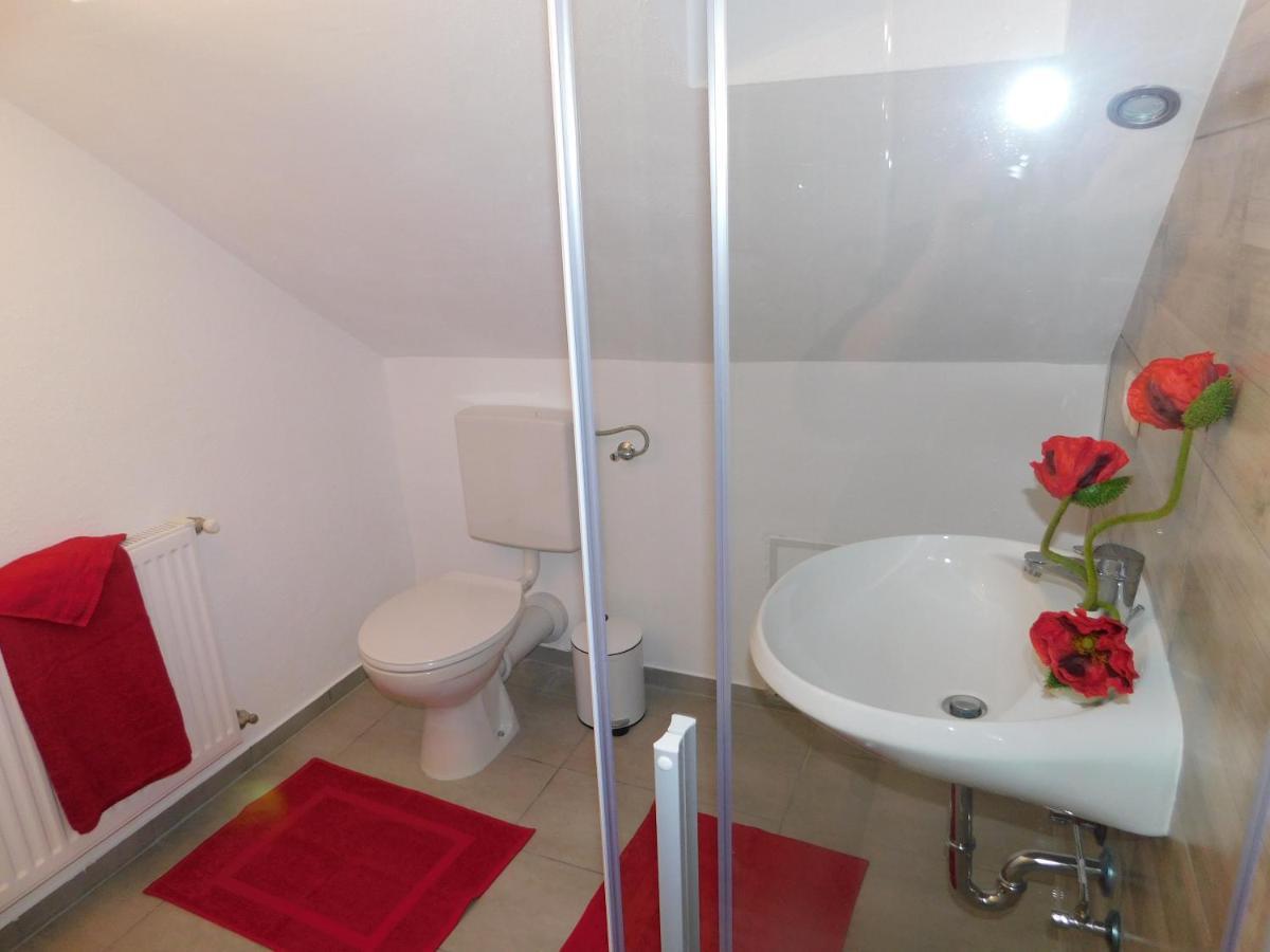Ferienhaus Astenblick - Ideal Fuer Weihnachtsfeiern Und Familienfeiern Bietet Schlafplaetze Fuer Bis Zu 35 Personen Villa Винтерберг Екстериор снимка