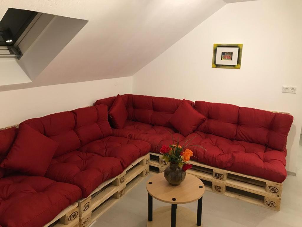 Ferienhaus Astenblick - Ideal Fuer Weihnachtsfeiern Und Familienfeiern Bietet Schlafplaetze Fuer Bis Zu 35 Personen Villa Винтерберг Екстериор снимка